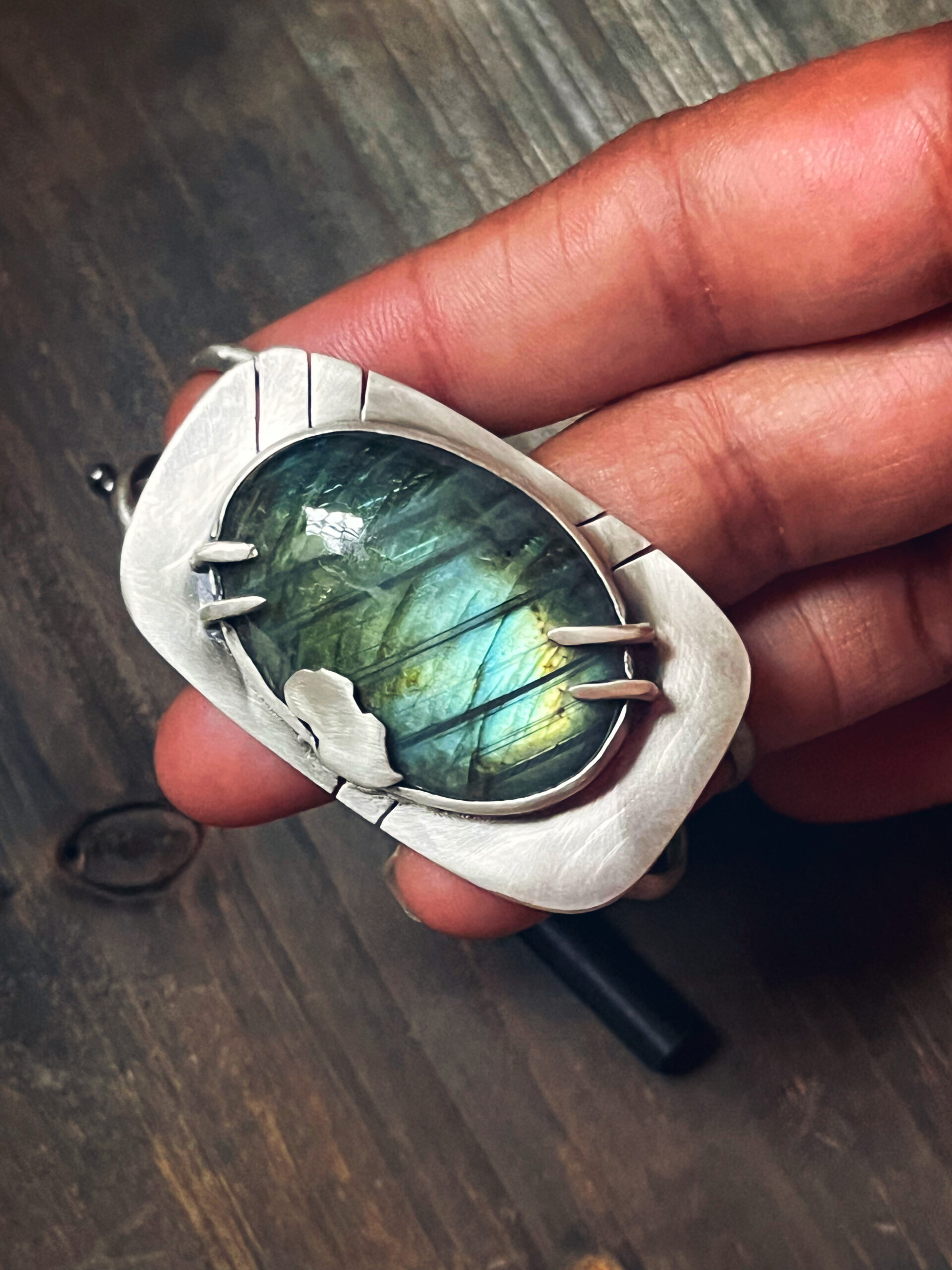 Sterling silver labradorite bracelet - Image 2